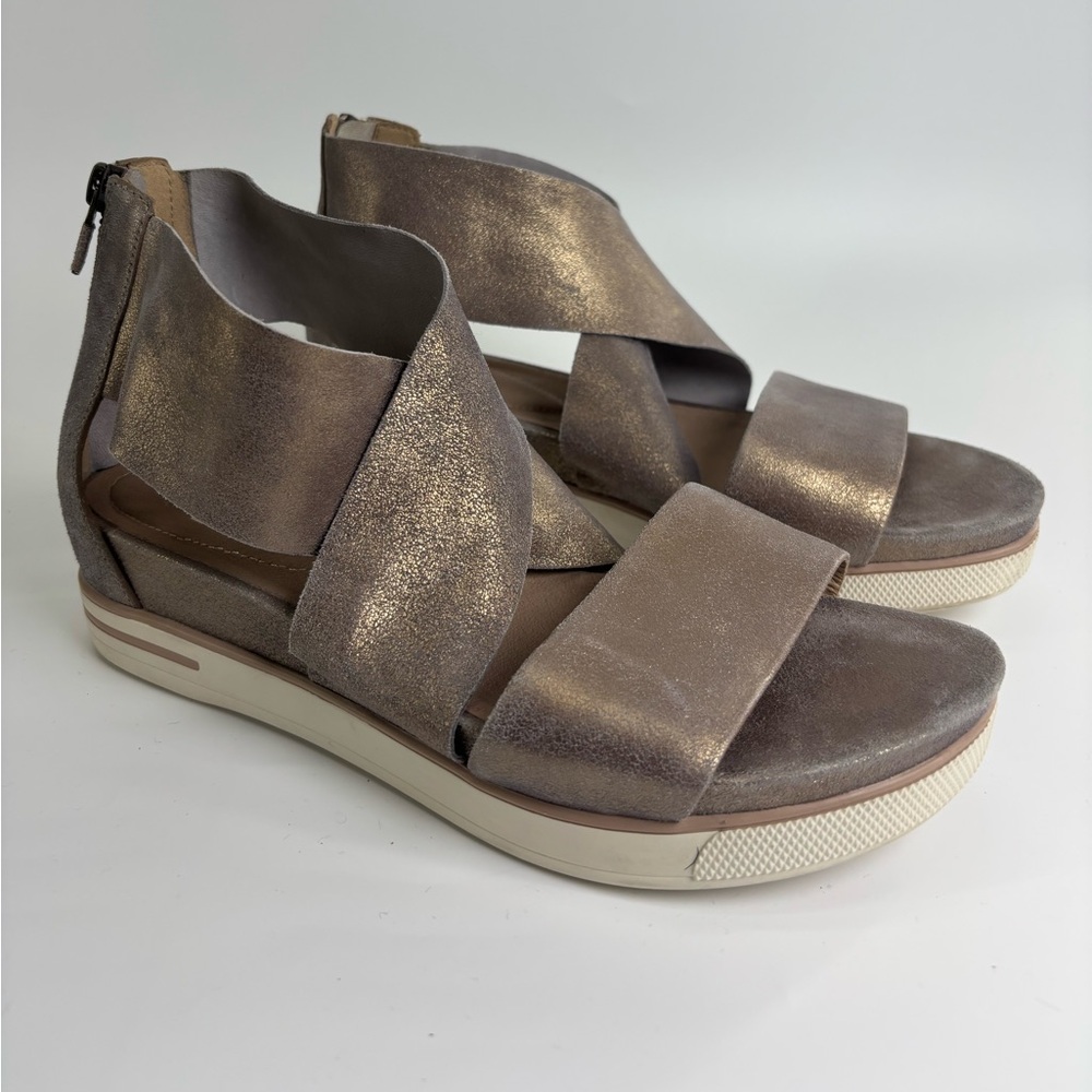 Eileen Fisher metallic strappy leather sandals 9 platform criss cross bronze